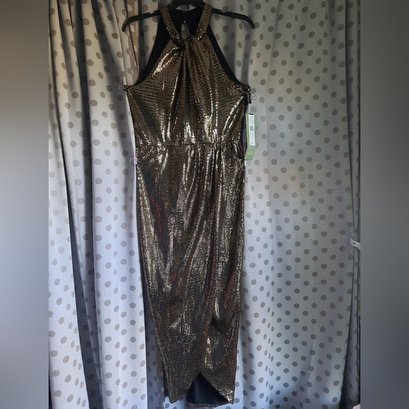 Maia Metallic Gown 6 - Picture 3 of 13